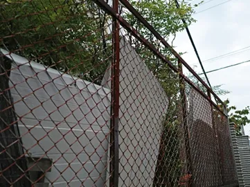 佐賀市の解体工事・解体業者なら創業24年の井手解体実業 | フェンス