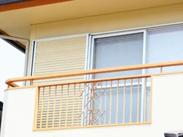 佐賀市の解体工事・解体業者なら創業24年の井手解体実業 | ベランダ