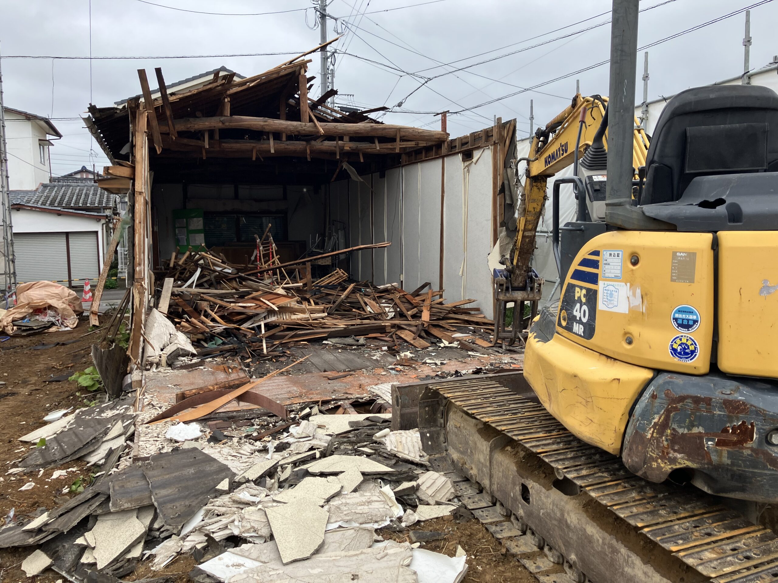 借地の解体は要注意！佐賀市での費用相場・手続き・契約確認のポイントを解説