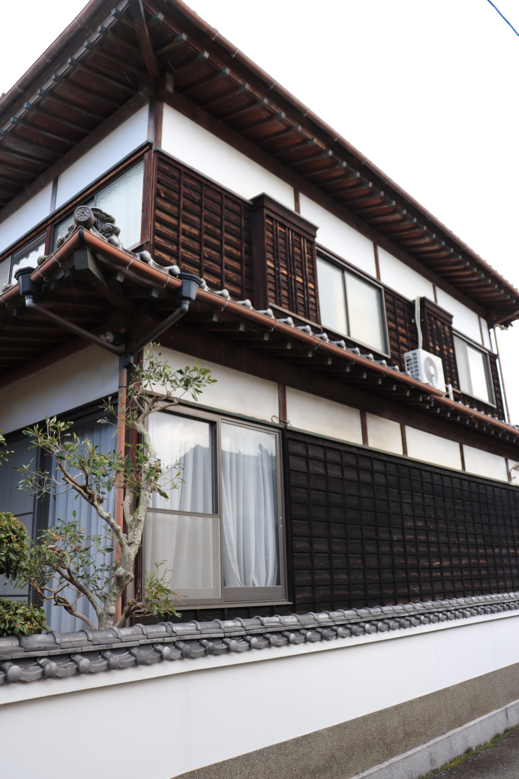 佐賀市の解体工事・解体業者なら創業24年の井手解体実業 | 