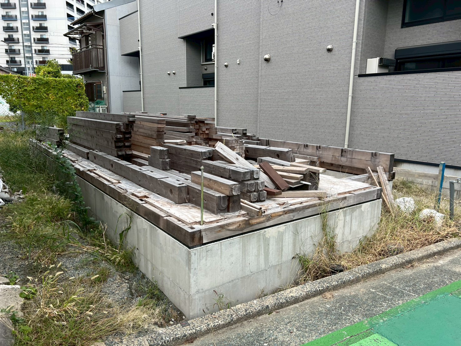 佐賀市の解体工事・解体業者なら創業24年の井手解体実業 | 