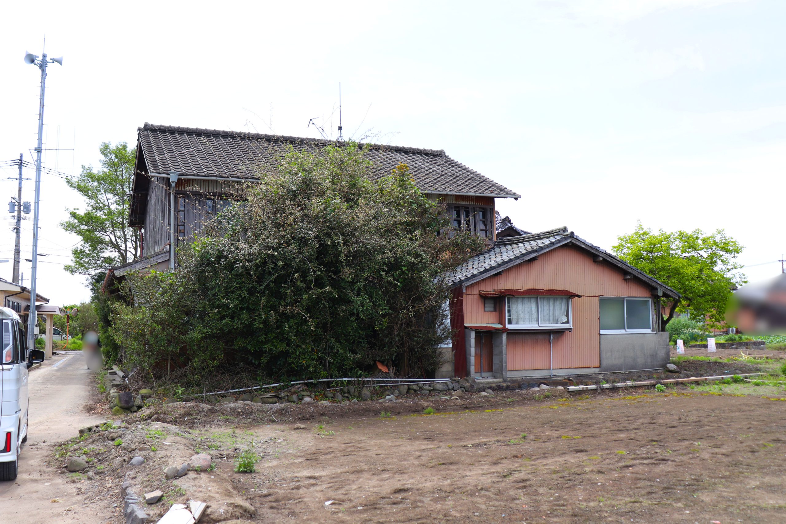 佐賀市の解体工事・解体業者なら創業24年の井手解体実業 | 