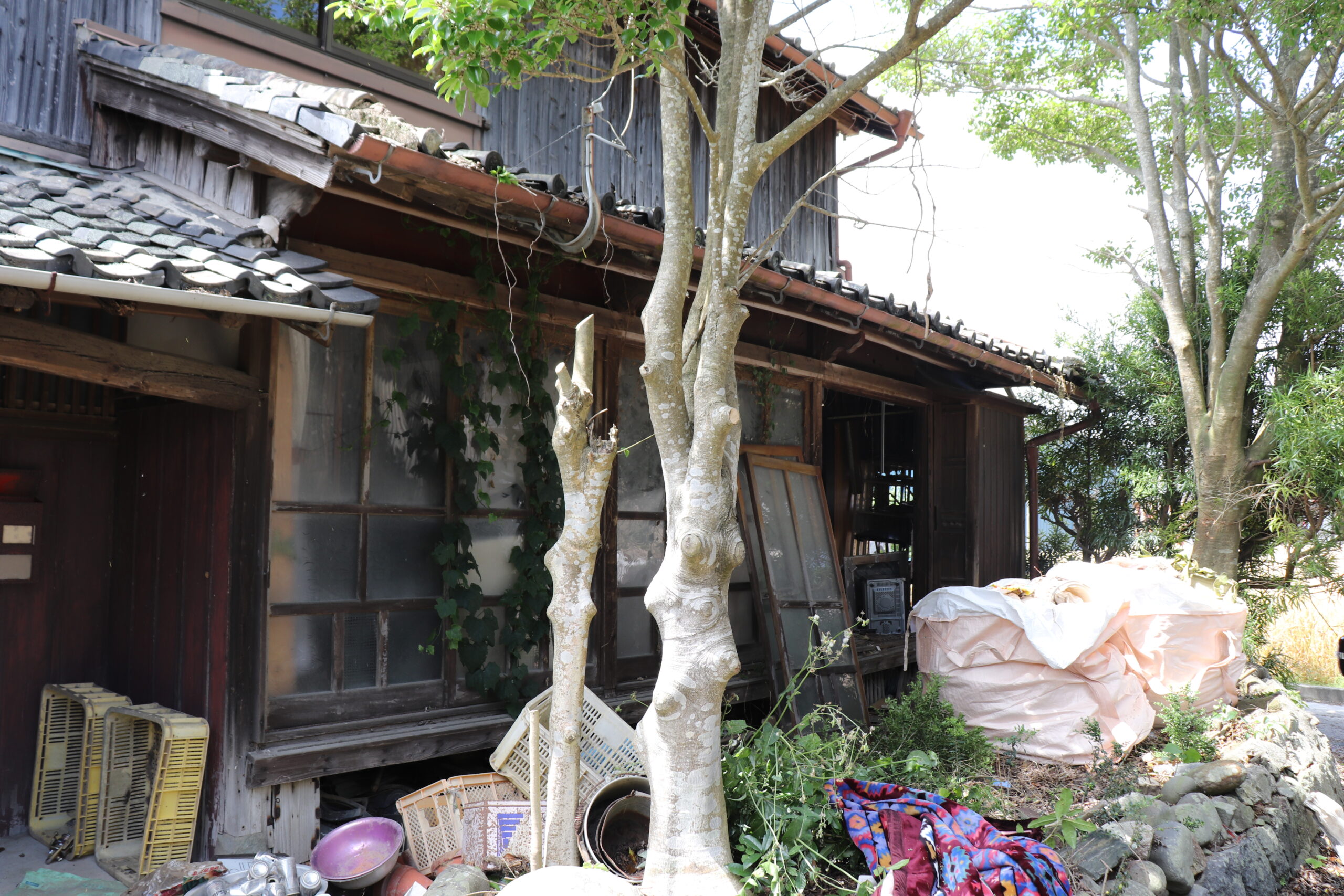 佐賀市の解体工事・解体業者なら創業24年の井手解体実業 | 